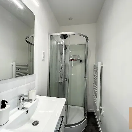 Les Studios D'Elina - Entree Autonome Châtellerault Exterior foto