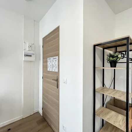 Les Studios D'Elina - Entree Autonome Châtellerault Exterior foto