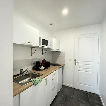 Les Studios D'Elina - Entree Autonome Châtellerault Exterior foto