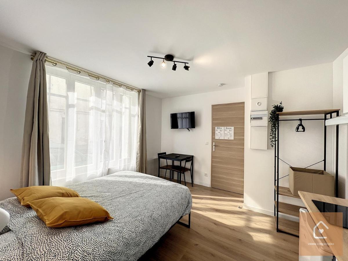 Apartment Les D'elina - Entree Autonome Chatellerault